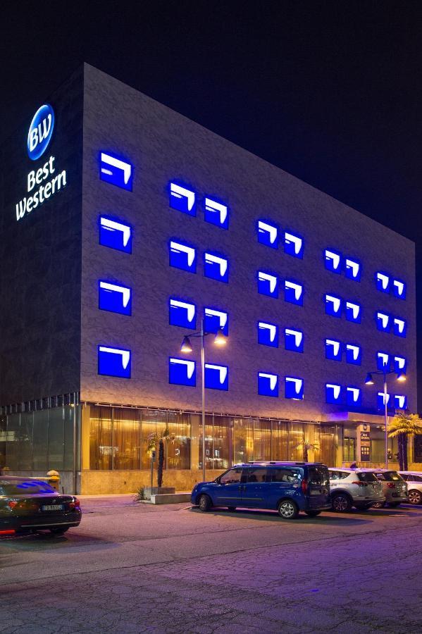 Best Western Hotel Goldenmile Milan Trezzano sul Naviglio Exterior photo