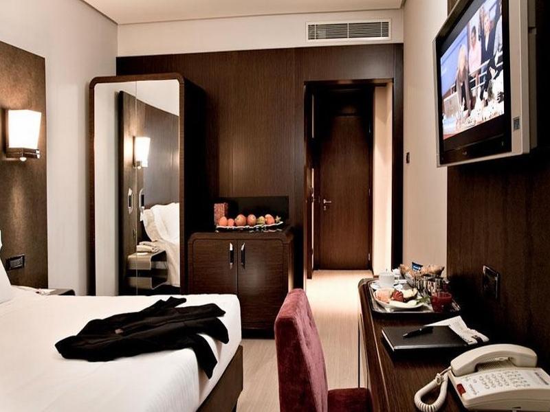 Best Western Hotel Goldenmile Milan Trezzano sul Naviglio Room photo