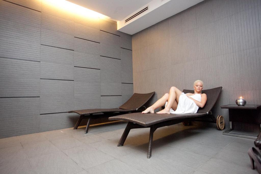 Best Western Hotel Goldenmile Milan Trezzano sul Naviglio Exterior photo